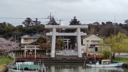 �����_��